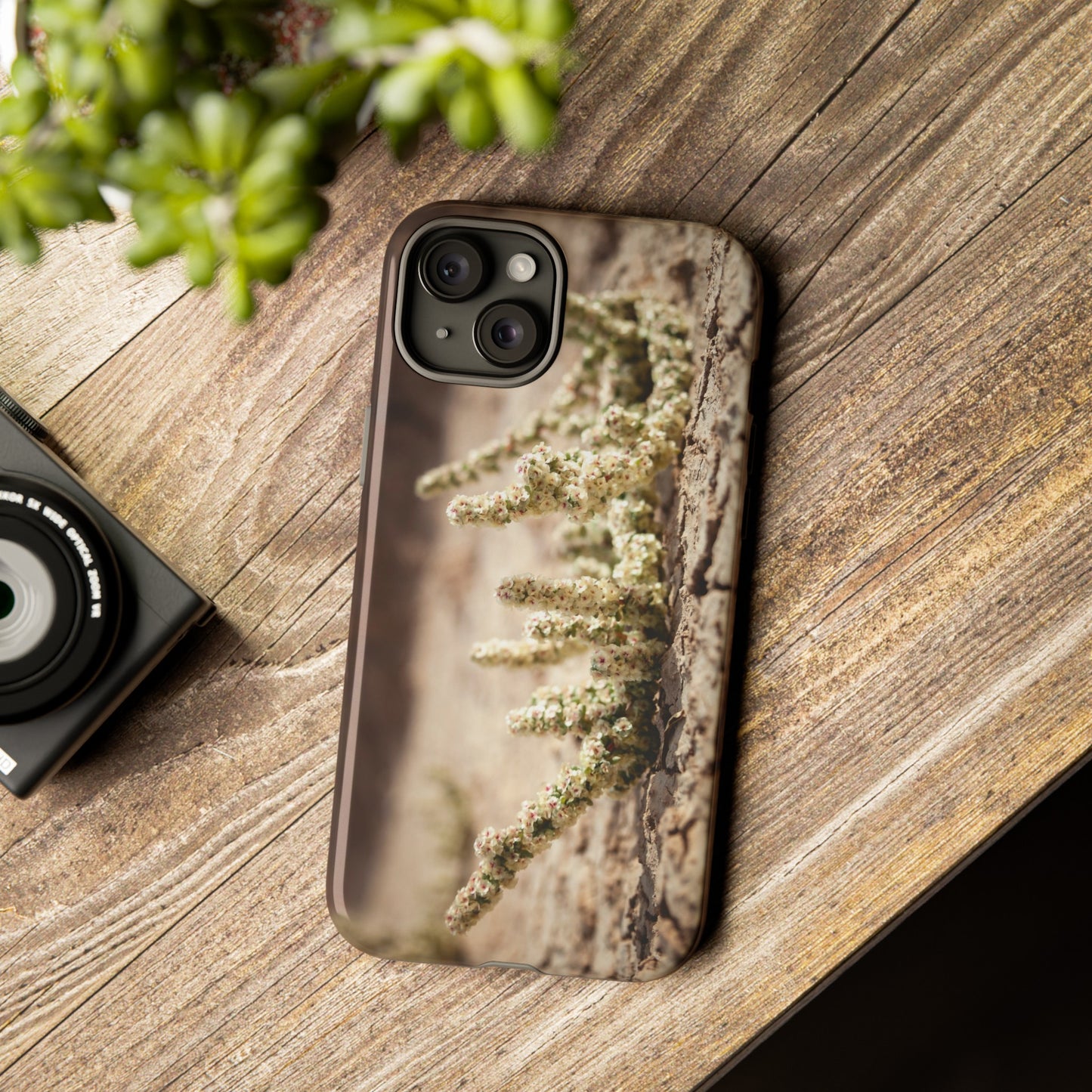 Resilient Life in the Badlands - Phone Case