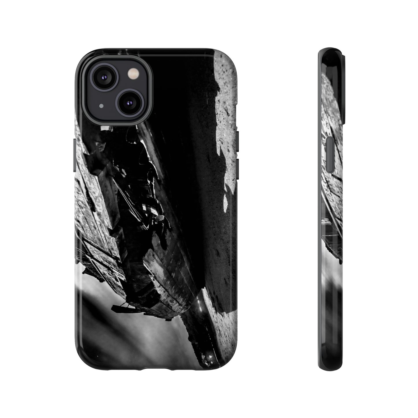 Shipwreck in Inverness (B&W) - Phone Case