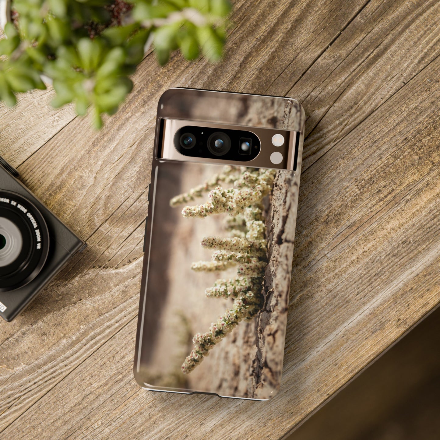 Resilient Life in the Badlands - Phone Case