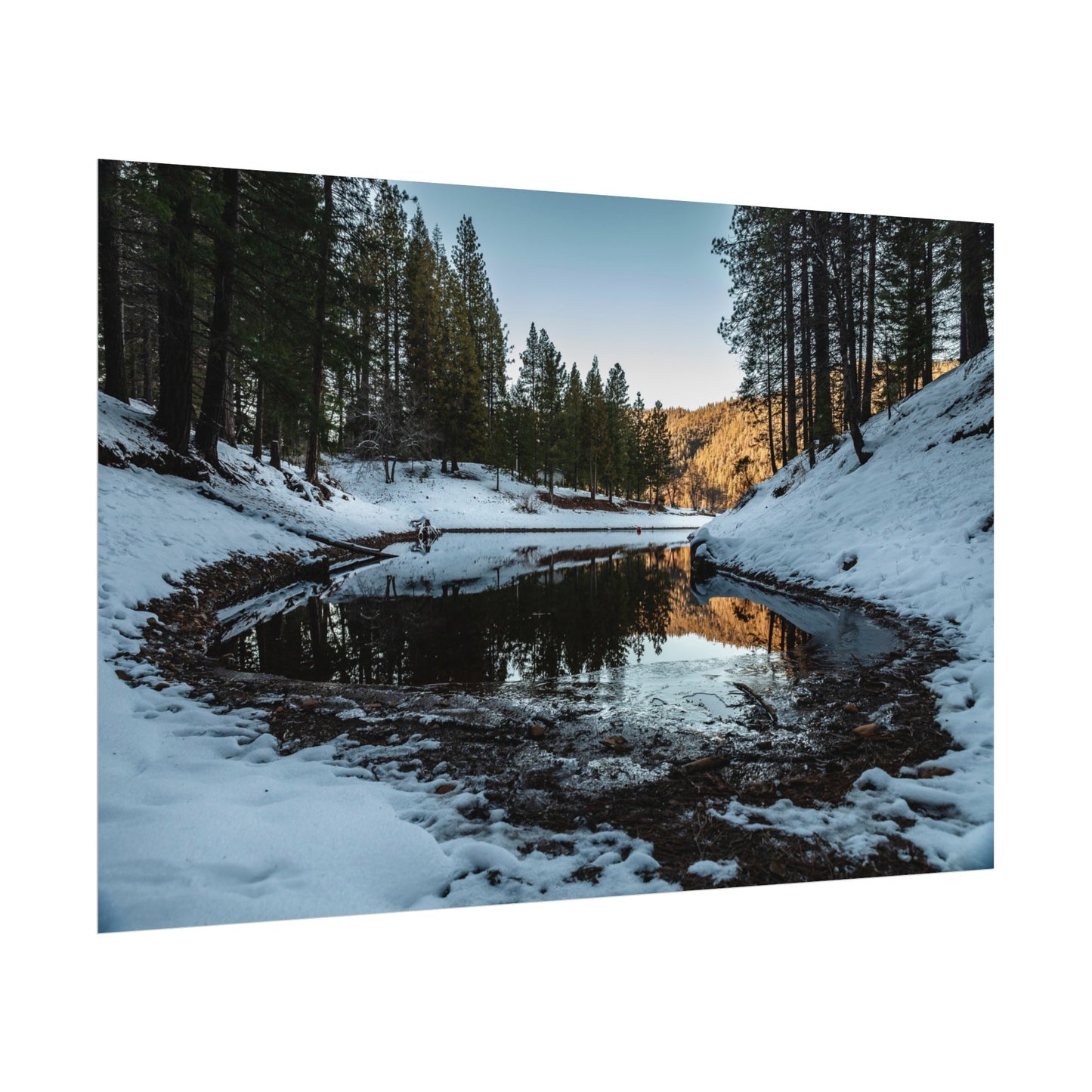 Tranquility at Lake Siskiyou - Poster